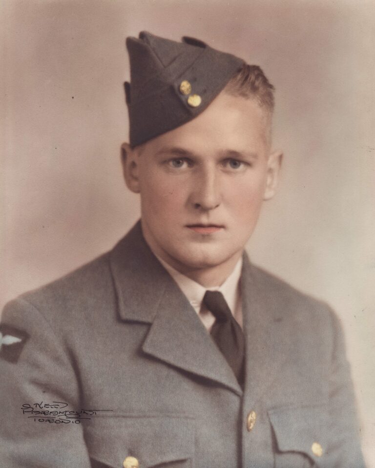 Glen Dart photo - RCAF uniform head shot